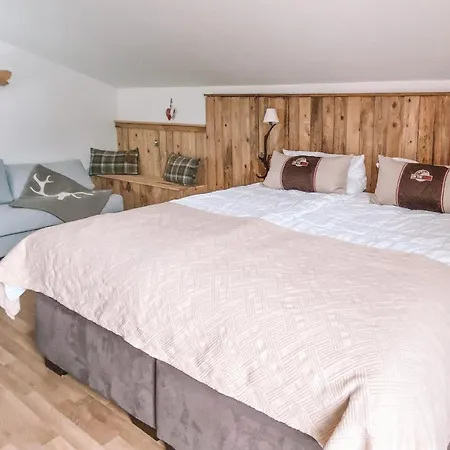 On The Rood Zell Am Kaprun Chalet *