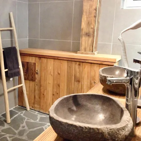 On The Rood Zell Am Kaprun