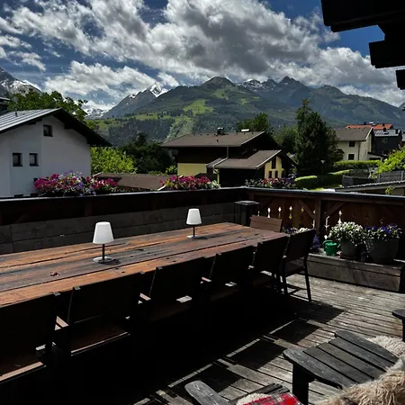 On The Rood Zell Am Kaprun *