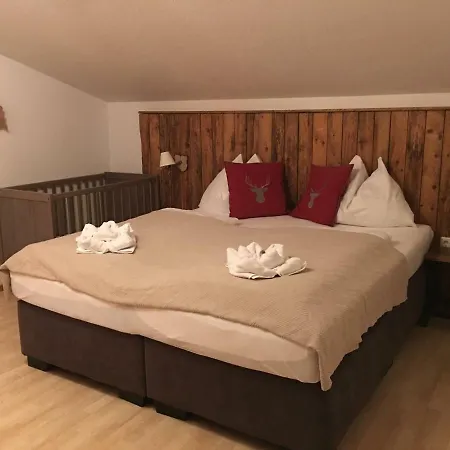 On The Rood Zell Am Kaprun Alpstuga